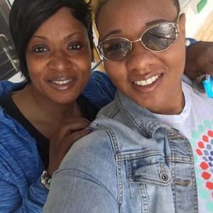 Meet your Posher, Donita